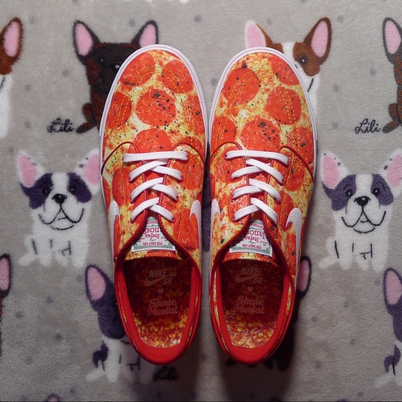 janoski pizza shoes
